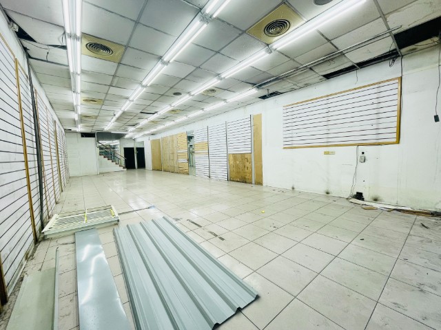 五股買房賣屋麥當勞正對面黃金店面,新北市五股區工商路