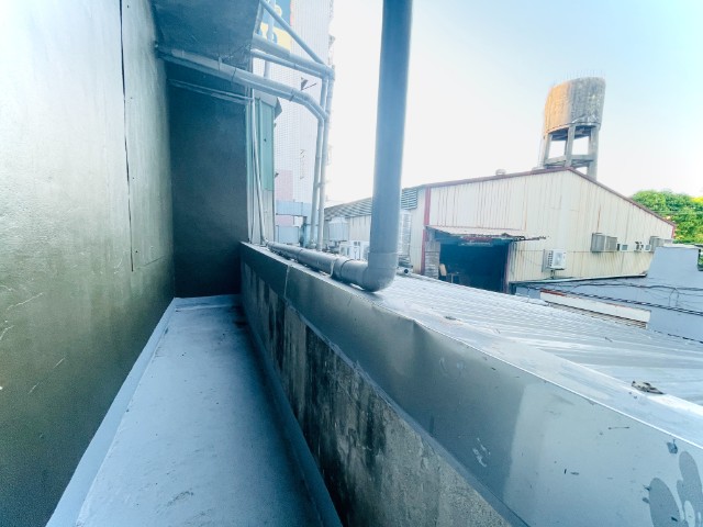 五股買房賣屋麥當勞正對面黃金店面,新北市五股區工商路
