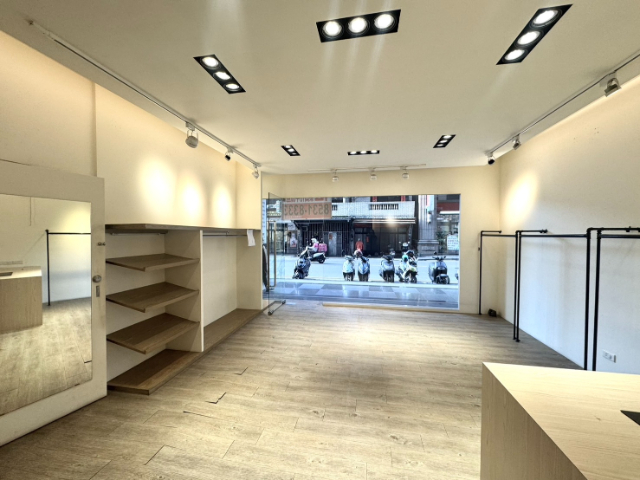 泰山買房賣屋十八甲精品頂級店面,新北市泰山區仁愛路