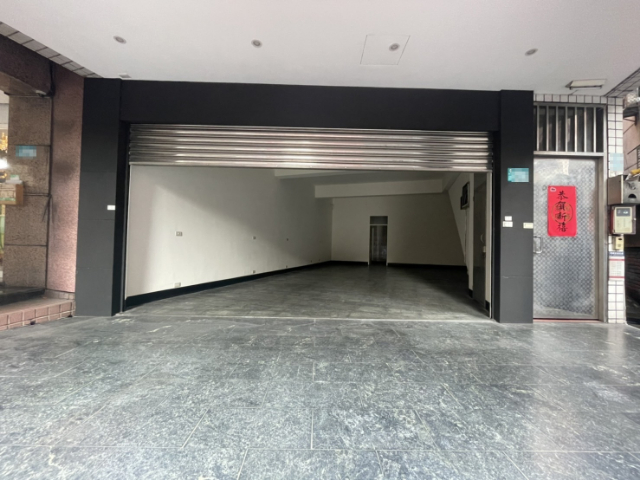 泰山買房賣屋學區大面寬店面,新北市泰山區明志路一段