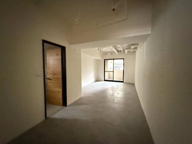 泰山買房賣屋武泰臻愛金店面B,新北市泰山區明志路三段