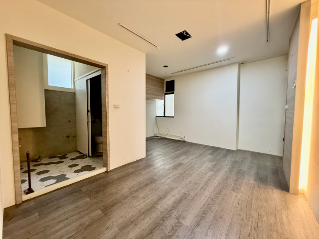 泰山買房賣屋麥當勞廠寓雙享A,新北市泰山區泰林路二段