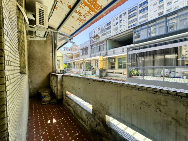 泰山買房賣屋十八甲旁大空間,新北市泰山區泰林路二段73巷