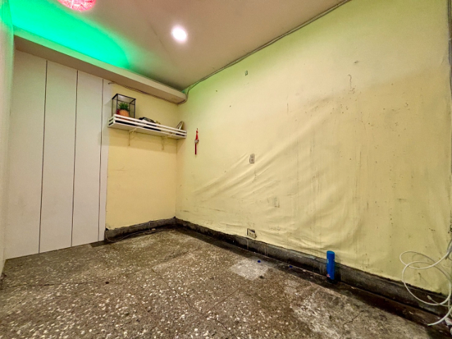 泰山買房賣屋台麗金賺店面,新北市泰山區台麗街