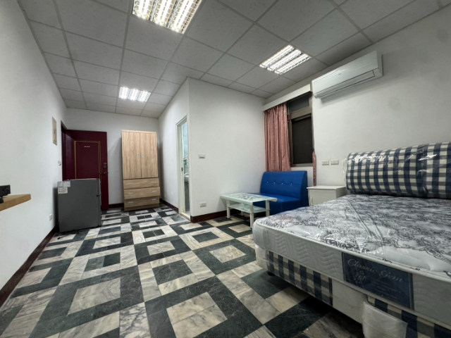 泰山買房賣屋輔大好房東大套房,新北市泰山區明志路三段