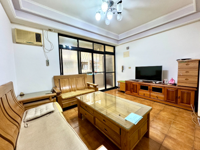 泰山買房賣屋低樓層科大旁3房美寓,新北市泰山區明志路三段