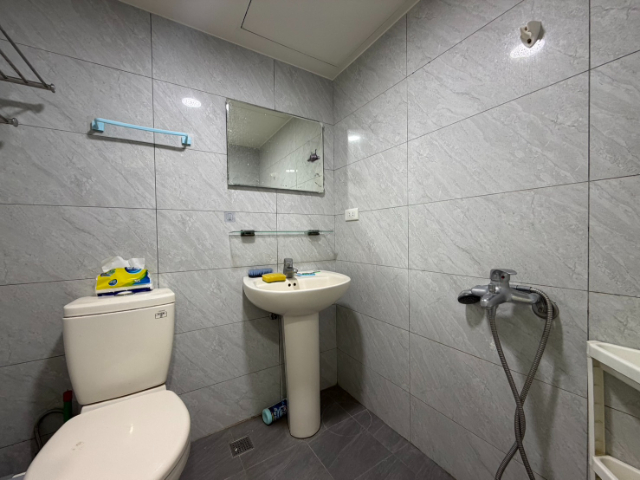 泰山買房賣屋精裝美套房,新北市泰山區泰林路二段