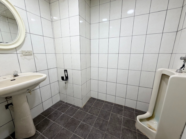 泰山買房賣屋低公設三房華廈,新北市泰山區泰林路二段