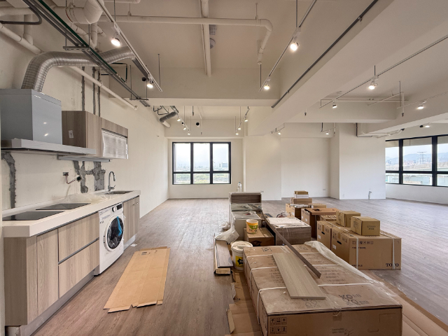 泰山買房賣屋大道流域邊間辦公室,新北市泰山區新北大道五段