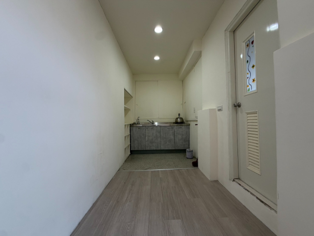 五股買房賣屋設備齊全大2房,新北市五股區成泰路一段