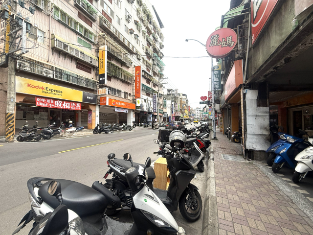 雙學區正明志路經典店面,新北市泰山區明志路二段