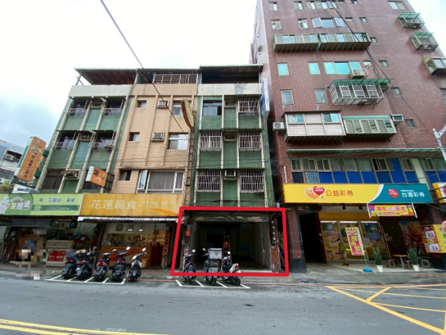廟口旁超值金店面,新北市泰山區明志路一段