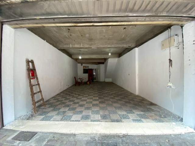 廟口旁超值金店面,新北市泰山區明志路一段