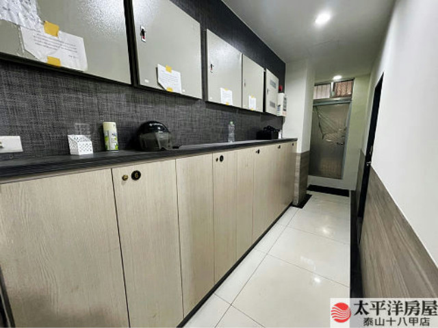 泰山買房賣屋金雞母捷運5套(工商用),新北市泰山區新北大道六段