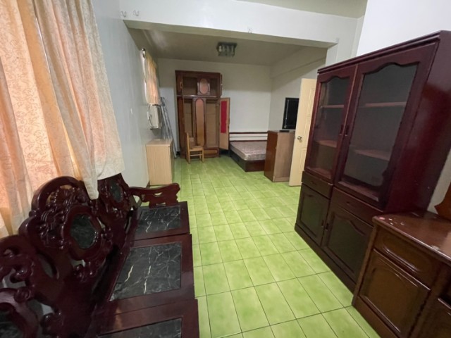 泰山買房賣屋前後陽台方正二樓,新北市泰山區黎明路