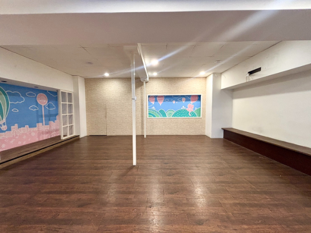 泰山買房賣屋正大馬路邊黃金店面,新北市泰山區泰林路二段