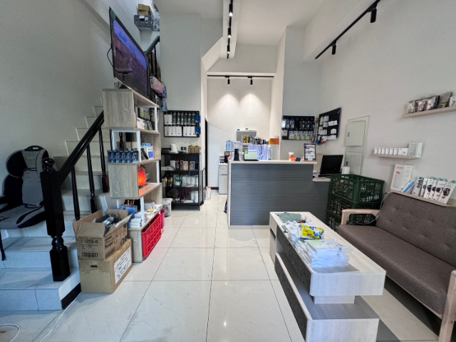 五股買房賣屋洲子洋挑高金店面,新北市五股區新城八路