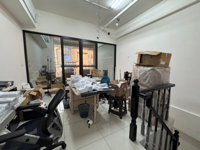 五股買房賣屋洲子洋挑高金店面,新北市五股區新城八路