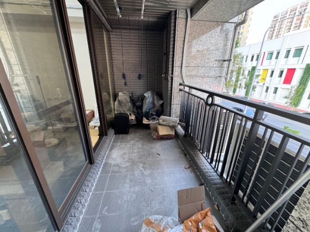 五股買房賣屋洲子洋挑高金店面,新北市五股區新城八路