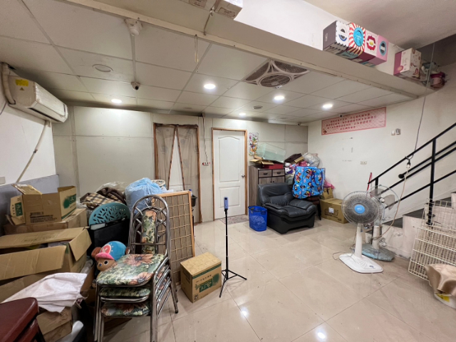 泰山買房賣屋 泰林吸金店面1+2樓,新北市泰山區泰林路二段