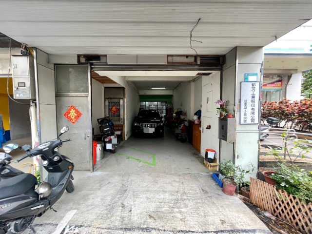 五股大坪數乙工電梯透天(工商用),新北市五股區成泰路三段