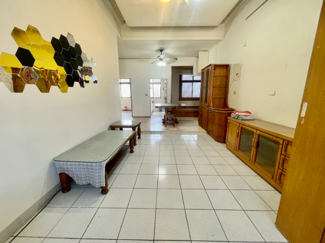 傳家堡溫馨方正大空間(工業用),新北市泰山區壽山路