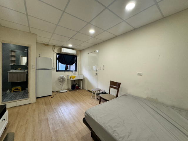 泰山買房賣屋明志學區旁美妝鼎加,新北市泰山區新民路