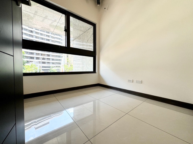 ⭐五股買房賣屋洲子洋大馬路邊1+2樓店面,新北市五股區新五路二段