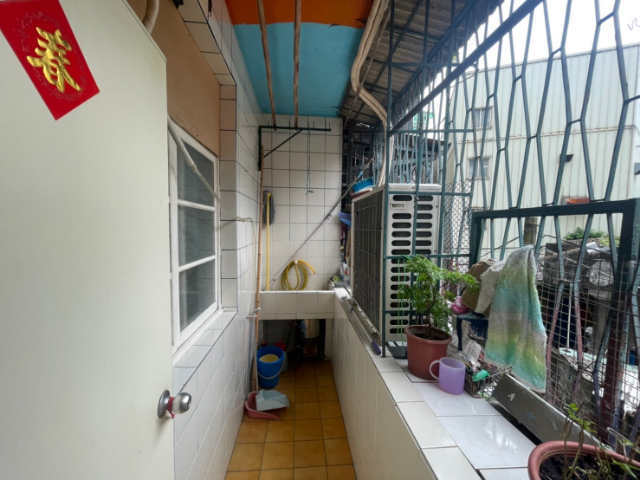 泰山買房賣屋天然瓦斯低樓層美宅,新北市泰山區楓江路