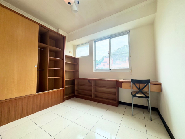 泰山買房賣屋杏林春暖麗池景觀三房車,新北市泰山區泰林路二段