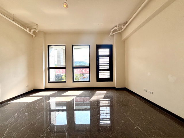 五股買房賣屋洲子洋全新電透,新北市五股區成洲七路