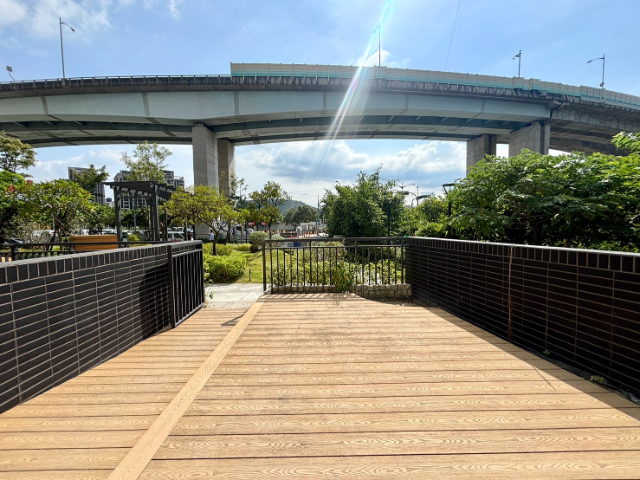 五股買房賣屋洲子洋全新電透,新北市五股區成洲七路