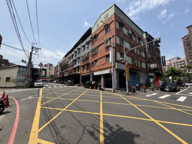五股買房賣屋盛溪八方邊間3房車,新北市五股區明德路