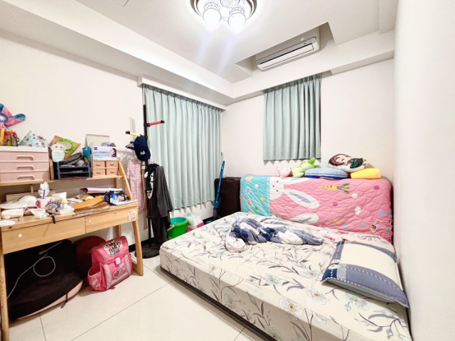 泰山買房賣屋簡約溫馨大四房車,新北市泰山區明志路一段