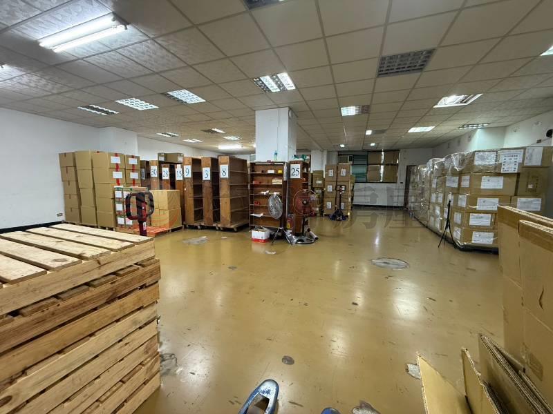 泰山買房賣屋捷運旁稀有廠辦(工業用),新北市泰山區新北大道六段