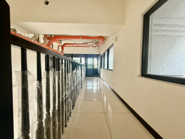 泰山買房賣屋朗朗三角窗金店面,新北市新莊區坡雅路