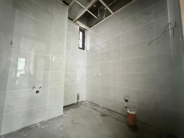 泰山買房賣屋低公設新成屋景觀兩房車,新北市泰山區明志路二段