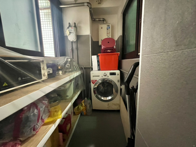 世界之星美裝潢前後陽台三房車,新北市五股區新城八路