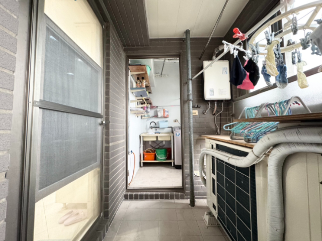 泰山買房賣屋水鑽石豪邁雙拼戶,新北市泰山區貴子路