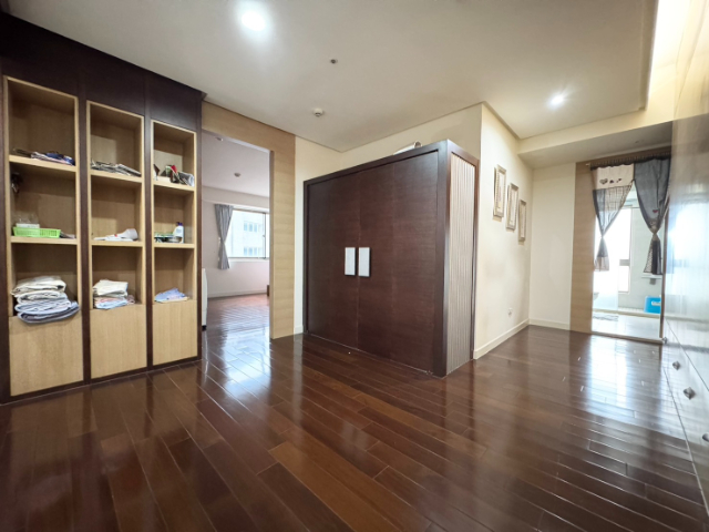 泰山買房賣屋水鑽石豪邁雙拼戶,新北市泰山區貴子路