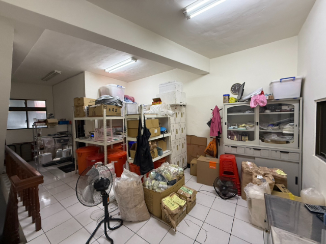 泰山買房賣屋明志正路邊精華透天,新北市泰山區明志路二段