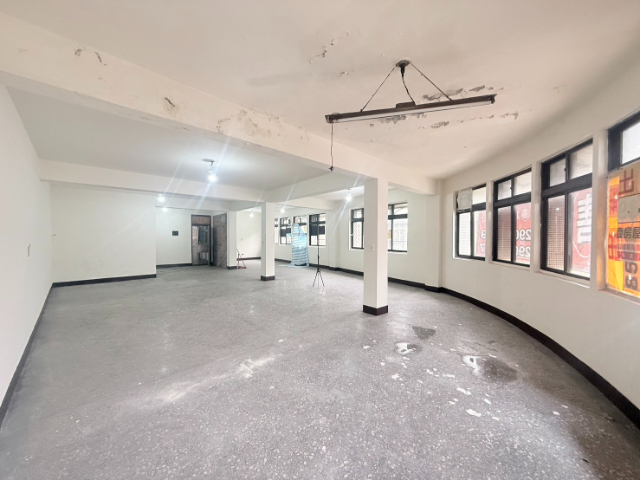 泰山買房賣屋楓江鬧區大空間美寓,新北市泰山區楓江路