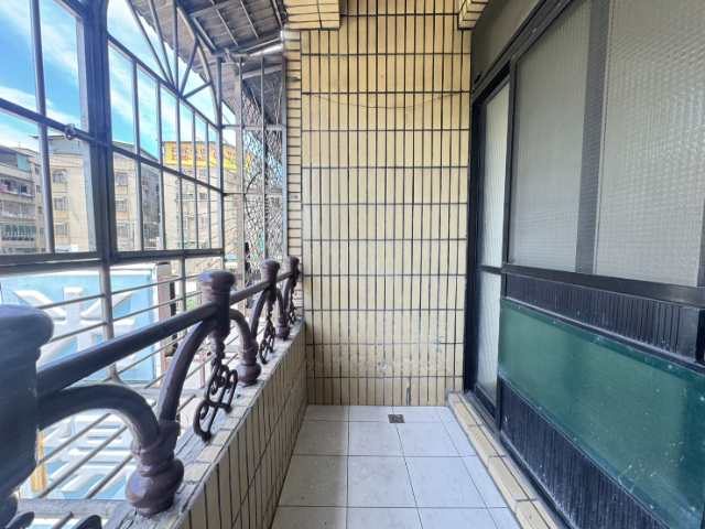 五股買房賣屋德音國小稀有三樓公寓,新北市五股區自強路