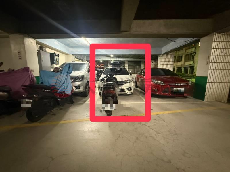 五股買房賣屋愛家低總價三房車,新北市五股區五福路