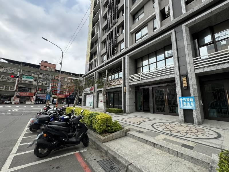五股買房賣屋洲子洋世界金店面,新北市五股區新城三路
