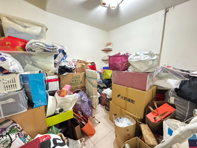 泰山買房賣屋東湖都更金美寓,台北市內湖區康樂街