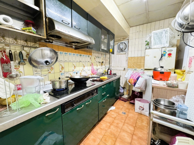 泰山買房賣屋東湖都更金美寓,台北市內湖區康樂街