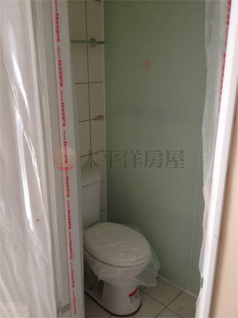 泰山買房賣屋科大商圈大坪數美宅,新北市泰山區工專路