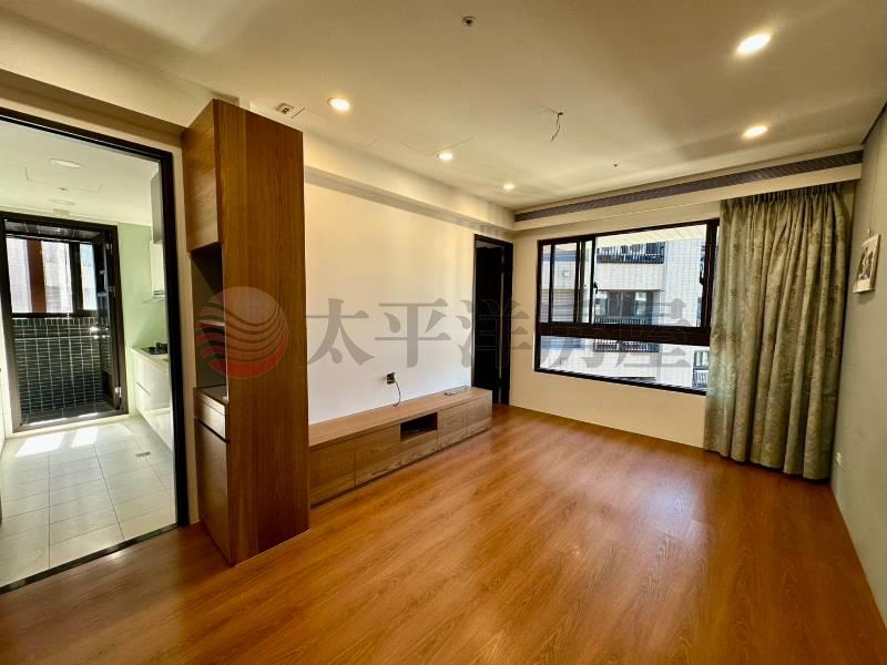 五股買房搶手樂house邊間美妝2房車,新北市五股區芳洲一路