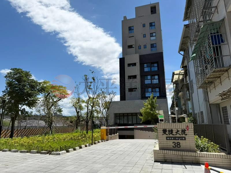 泰山買房賣屋雙捷大院全新2房車,新北市泰山區明志路三段